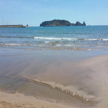 公寓 In Spain Near Sandy