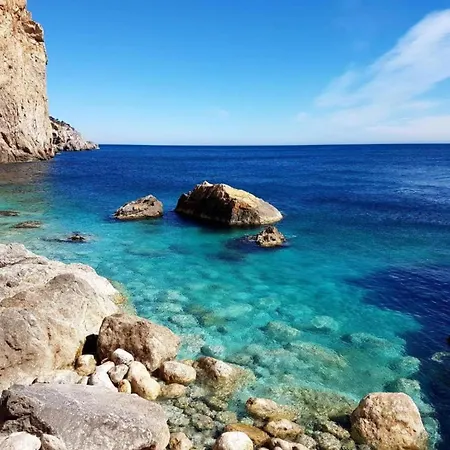 In Spain Near Sandy 公寓